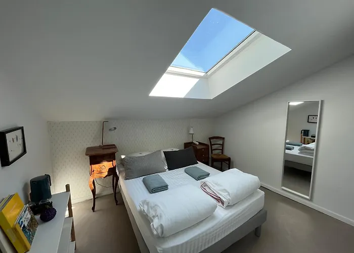 Cassis Hostel