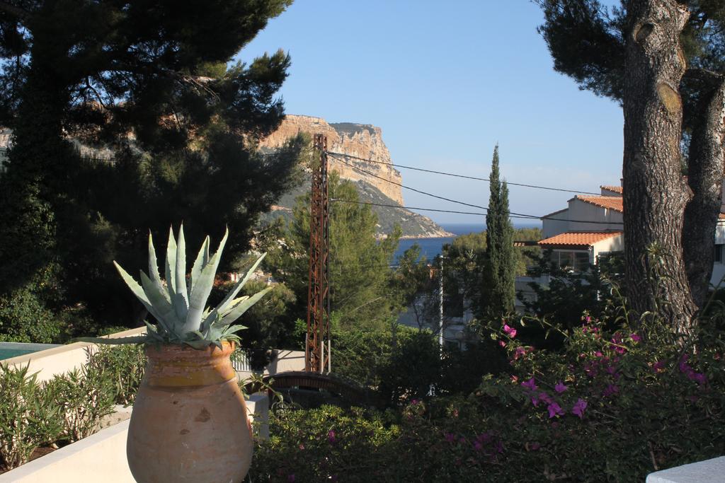 Cassis Hostel Hostel