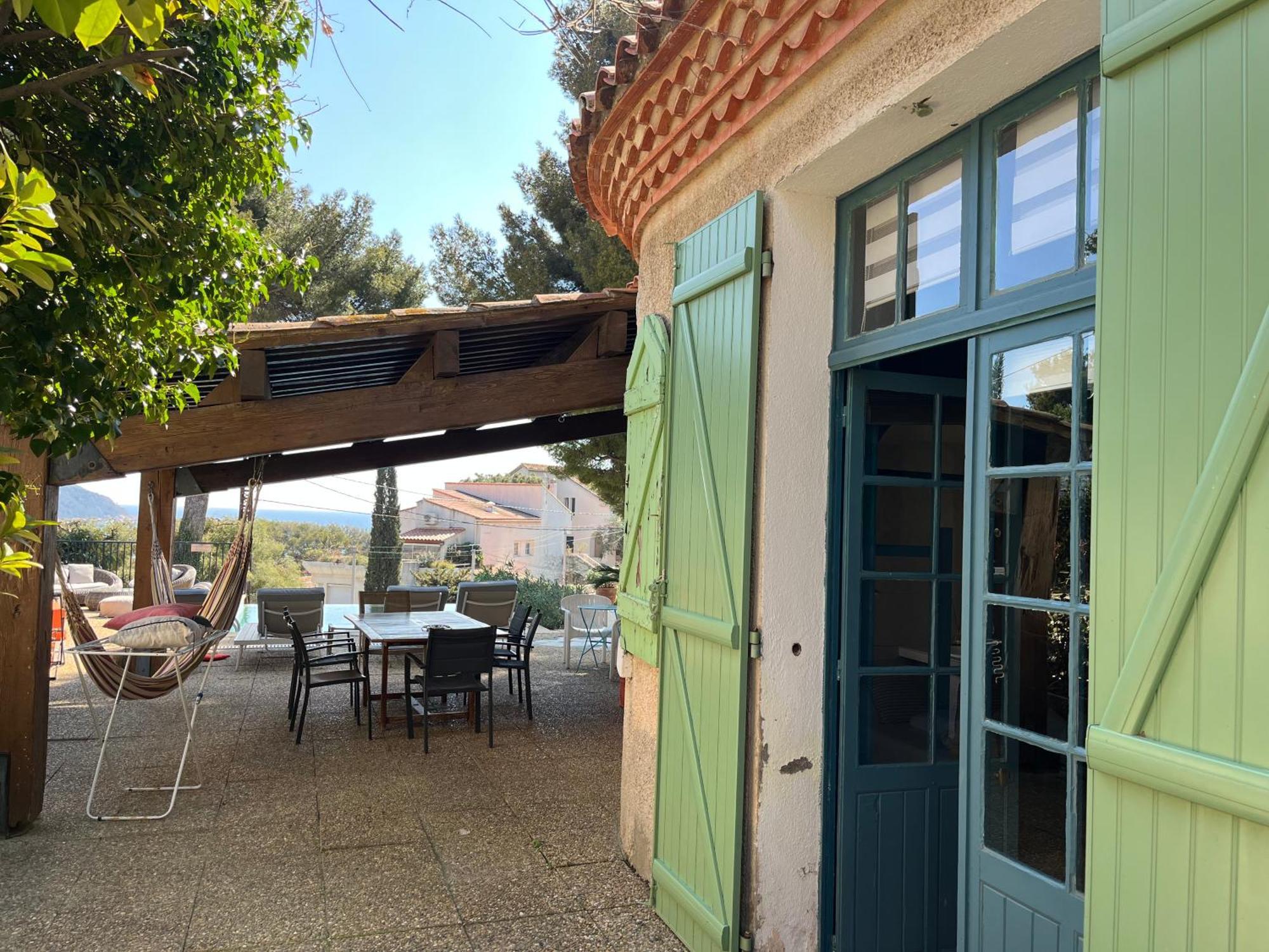 Cassis Hostel Hostel *
